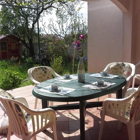 Apartamento Tessa 77