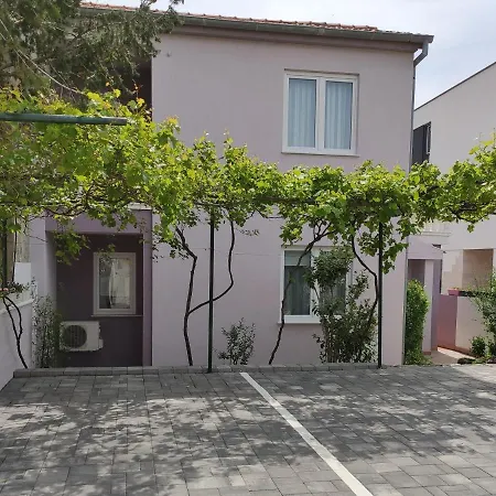 Tessa 77 Apartman Medulin